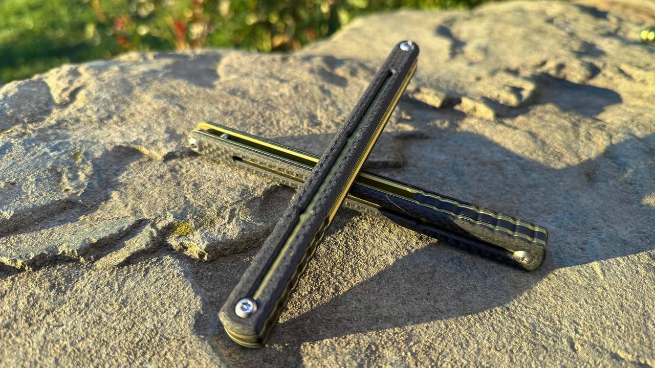 CF Kraken V2 Handles: Carbon Fiber w/ Gold Ano