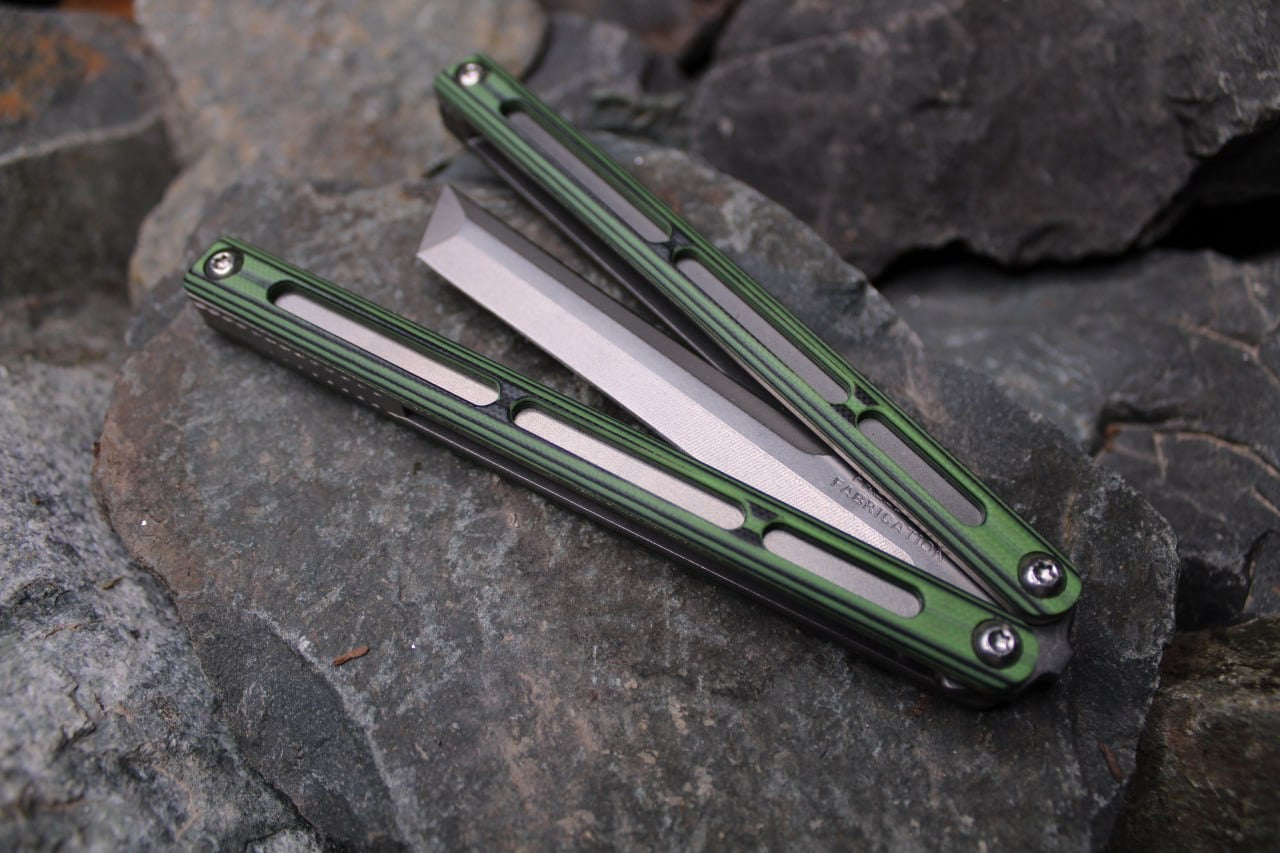 Flagship Tanto 004: Green and Black 2 tone G10 (Blem)(Sharpened Swedge)