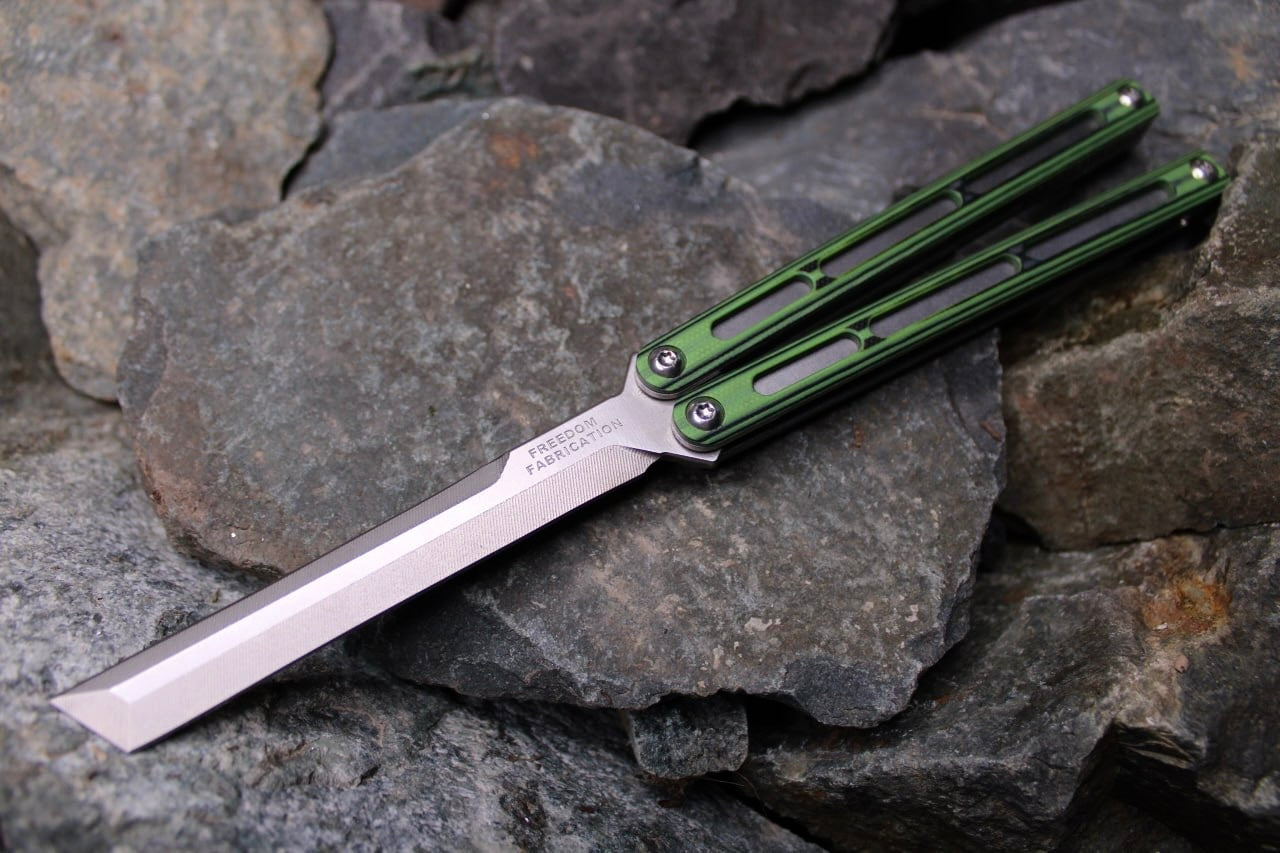 Flagship Tanto 004: Green and Black 2 tone G10 (Blem)(Sharpened Swedge)