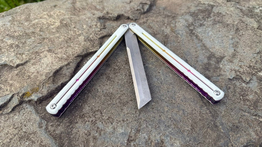 S35VN Flagship Tanto G10 Kraken: White G10 w/ Jeweled Sunset Fade Ano